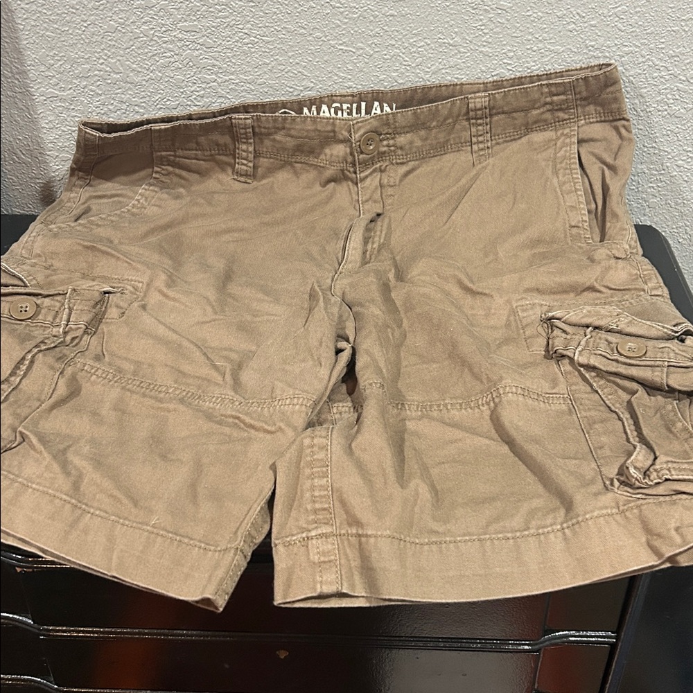 Magellan Outdoors Tan Cargo Shorts for Men